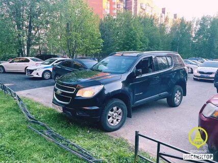 Автомобили в приморском районе