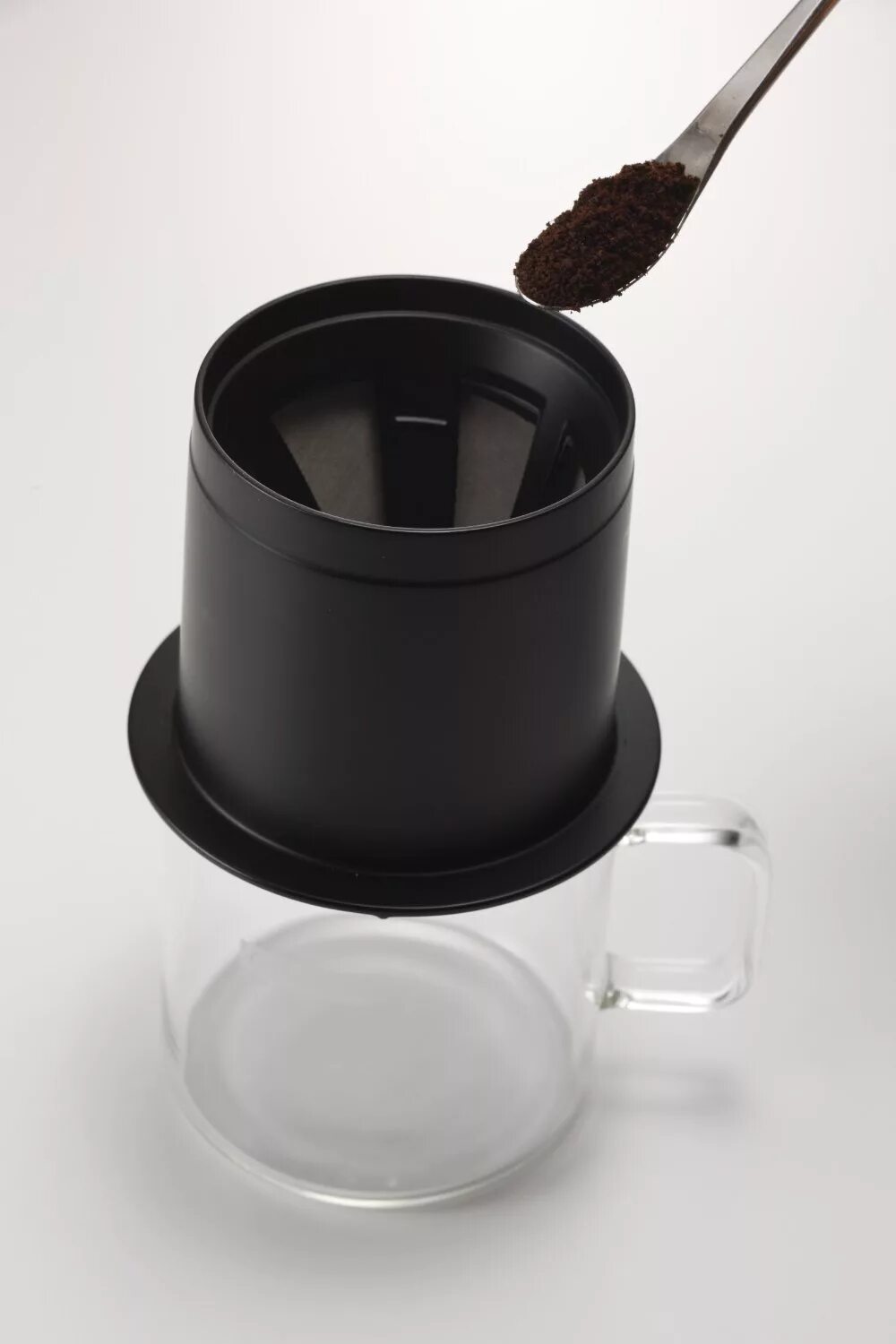 Кружки для заварки. Hario one-Cup Tea maker 200ml. Hario Гейзер. Чашка Харио. Кофе для заварки в чашке.
