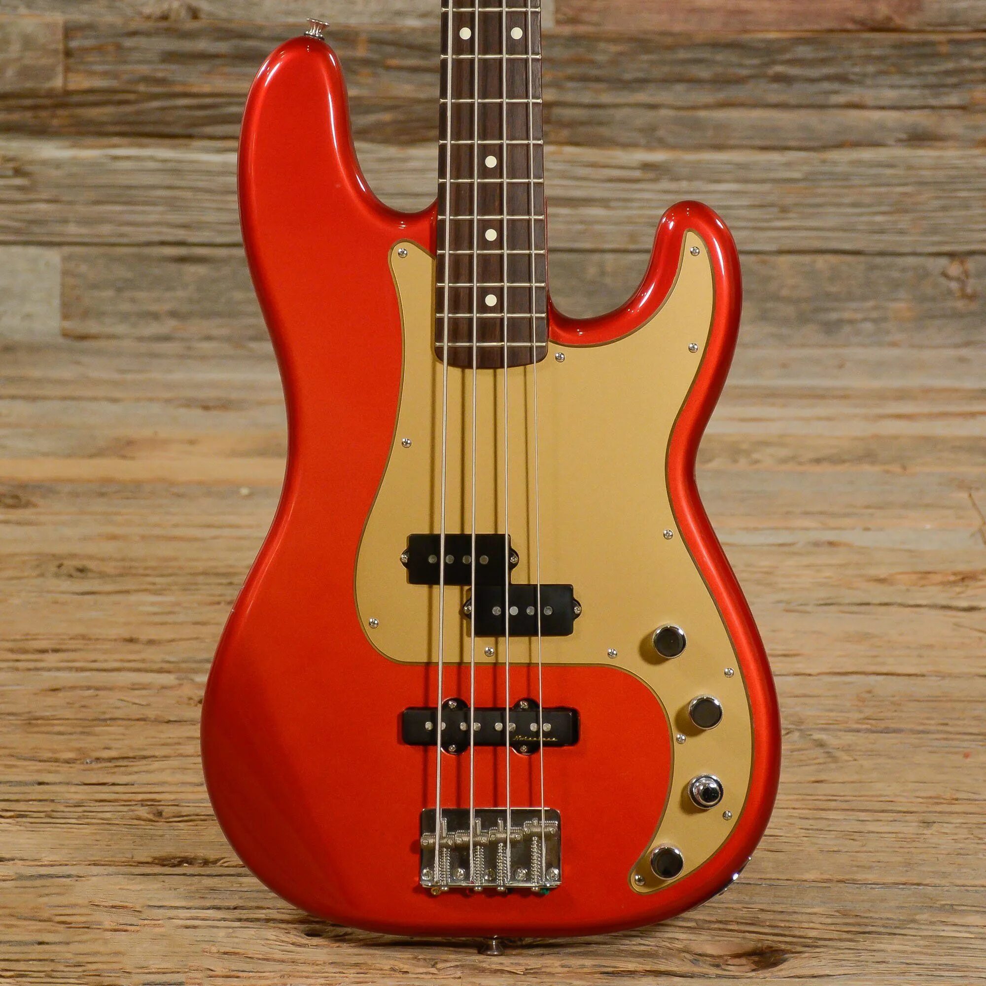 Red bass. Fender Precision Special Bass. Fender Precision Bass Red. Fender Precision Bass. Fender American Special Precision Bass.