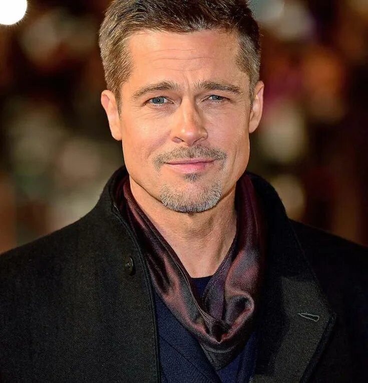 Американский питт. Брэд Питт. Брэд Питт в 30 лет. Брэд Питт 2023. Brad Pitt Family.