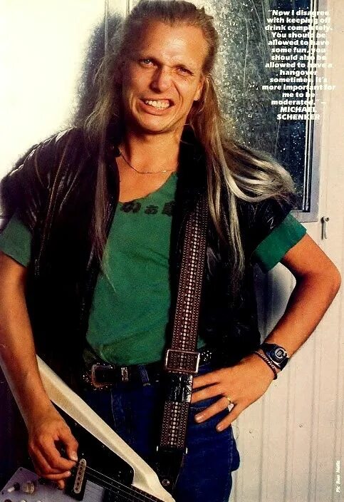 My years with ufo michael schenker group. Михаэль шенкер в молодости. michael schenker в молодости.