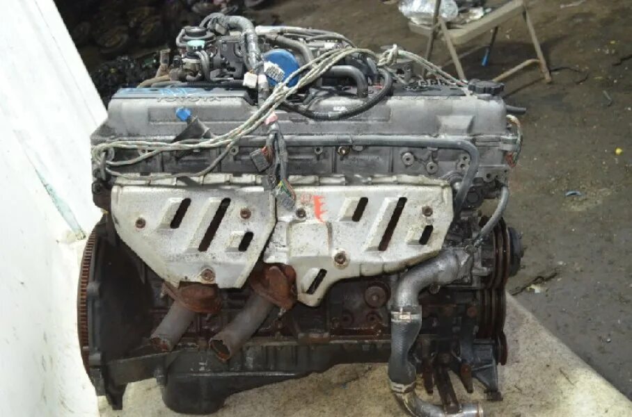 ДВС 1fz-Fe 4.5. Двигатель ленд Крузер 1fz. Тойота 1fz-Fe. Engine Toyota 1fz-Fe. Купить бу мотор в красноярске