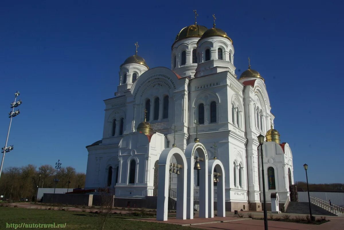 Валуйский Успенский Николаевский монастырь. Валуйки Белгородская область. Храм Валуйки Белгородская область.