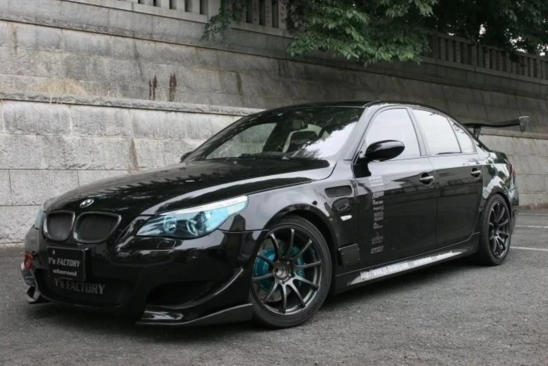 БМВ м5 е60. BMW м5 e60. BMW m5 e60 Tuning. BMW e60 Tuning Black.