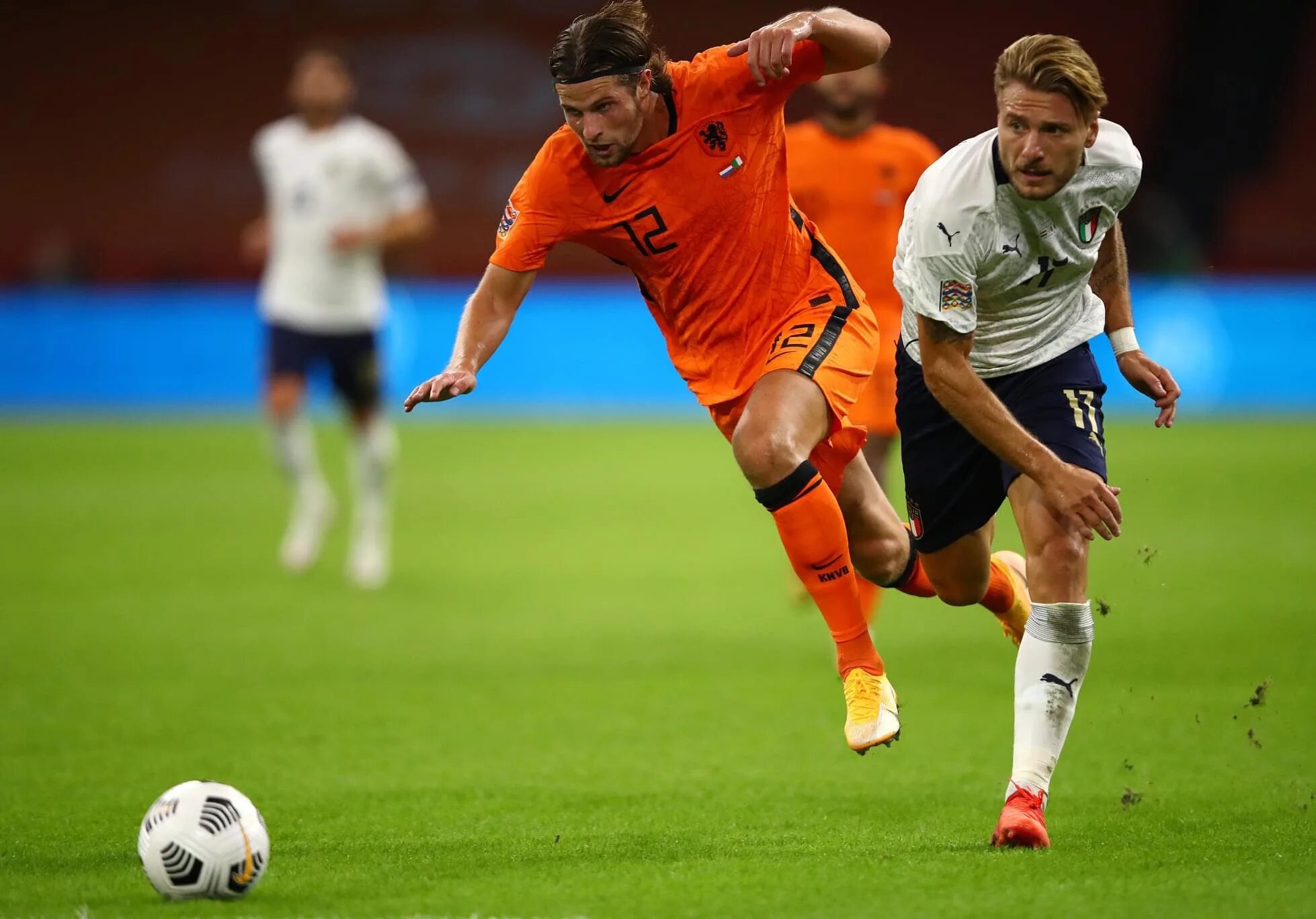 Норвегия шотландия футбол. Сборная нидерландов 2004. Футбол нидерланды матчи. Нидерланды аргентина ставки. Сборная голландии 2002.