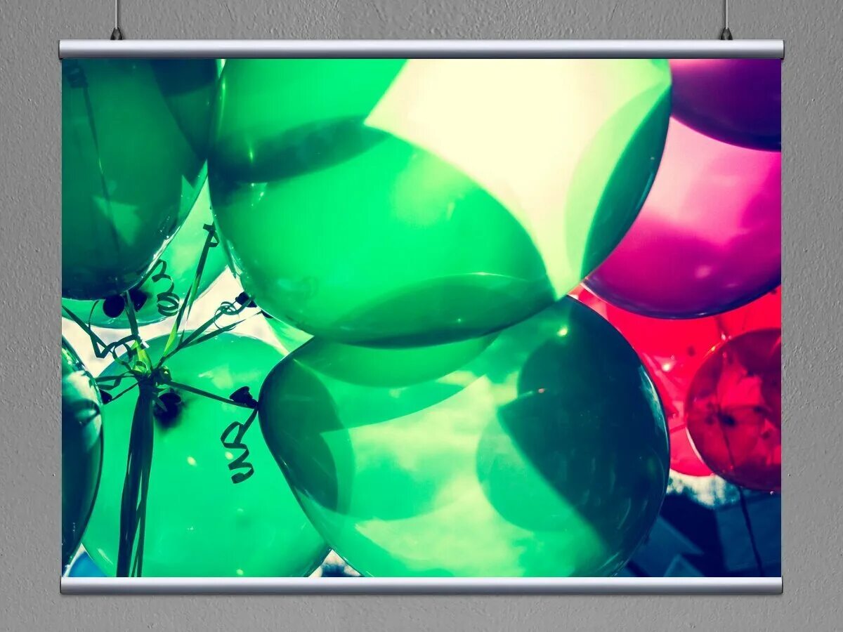 Надуваем зеленые воздушные шарики. Зеленый шарик. Воздушный шарик. Красивые шары. Красивые зеленые шары.