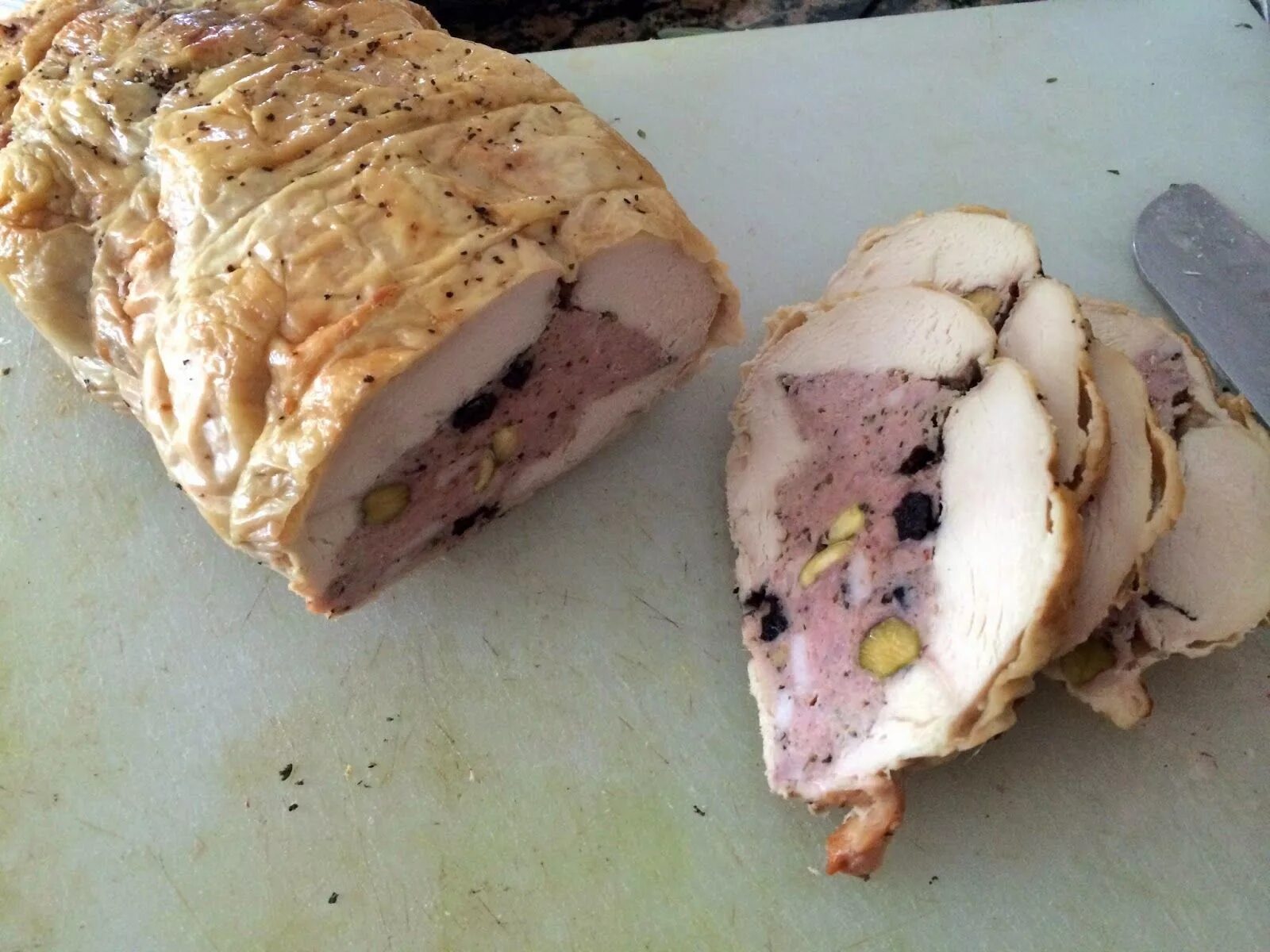 Галантин что это такое. Галантин — galantine. курица галантин. галантин куриный с грибами. галантин из трески.
