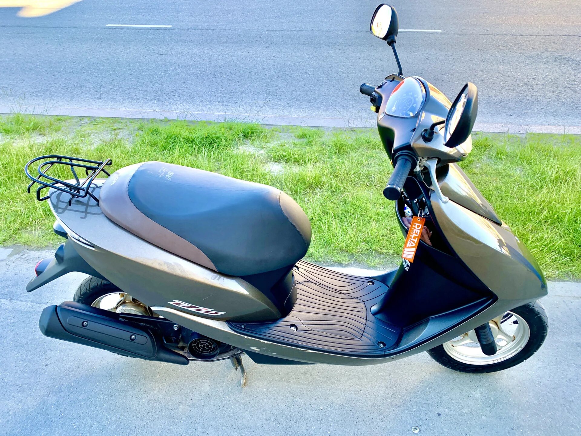 Скутеры honda dio af. Хонда дио af68. Honda Dio af68 новый. Скутер Хонда дио АФ 68. Honda Dio af68 реплика.