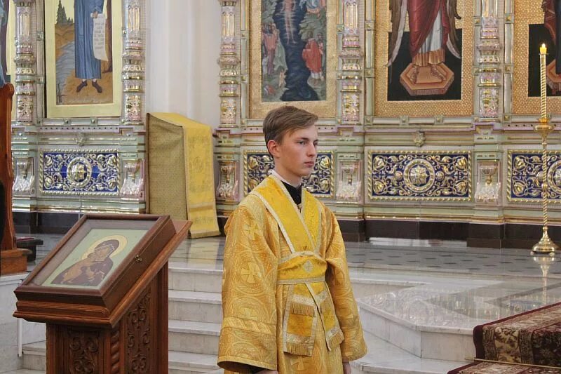 Литургия пономарь. Пономарь в церкви. Литургия пономарь. Литургия пономарь. Обязанности пономаря в храме.