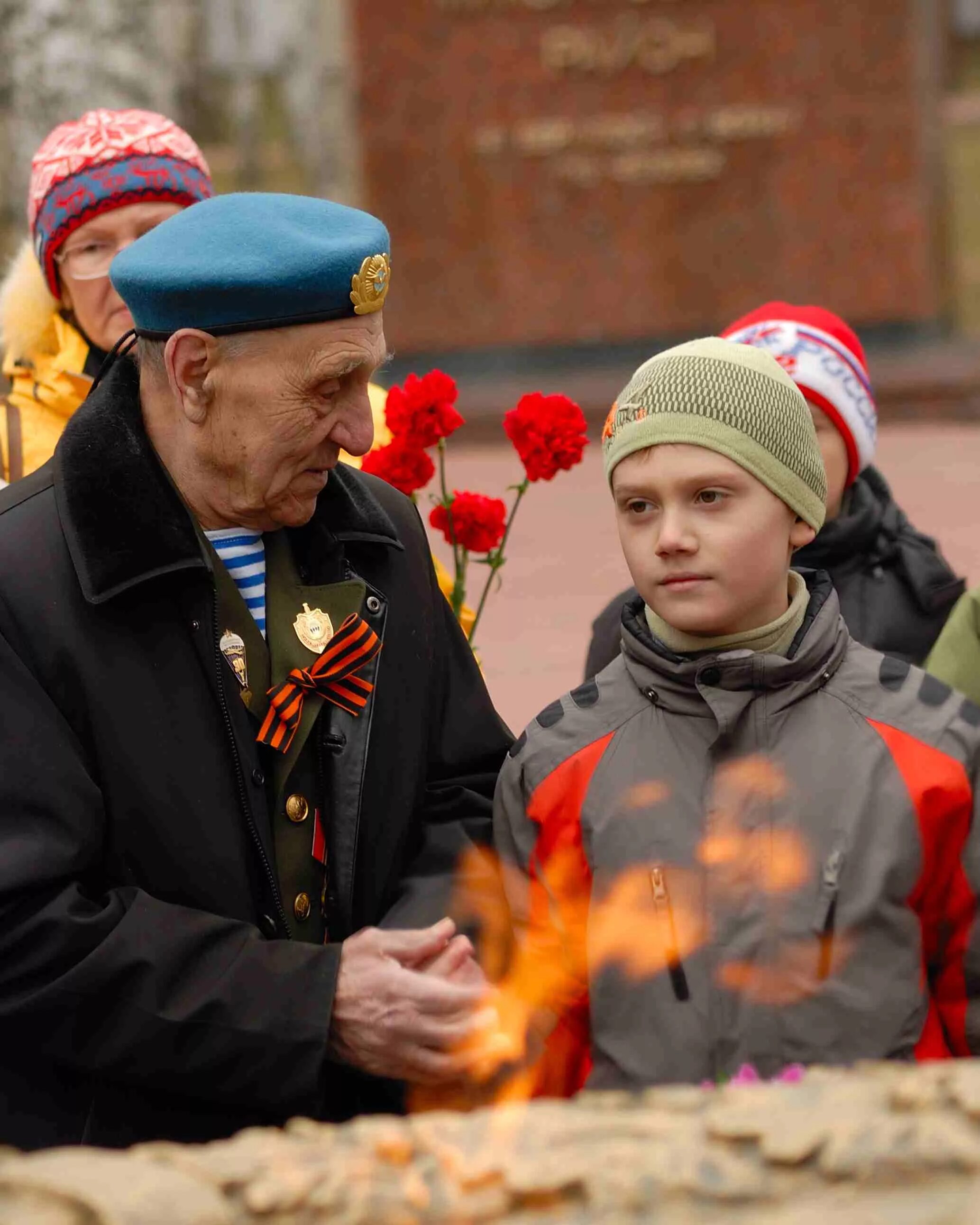 Патриотические чувства россии. Патриотизм. Патриот Родины. Воспитание молодежи. Дети Патриоты.