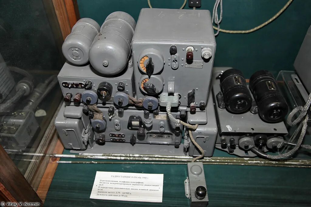 10 рт 26 радиостанция. Приемник рси-4 "малютка. Пар-10 приводная радиостанция на базе зил 131. Танковая радиостанция 10-рт. Р ст 10 м.