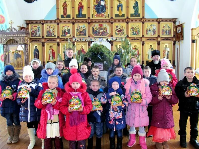 Погода в рыбкино новосергиевский район. Церковь в Рыбкино Мордовия. Село Рыбкино Оренбургская область. Рыбкино Новосергиевский район. Храм в Покровке Новосергиевского района.