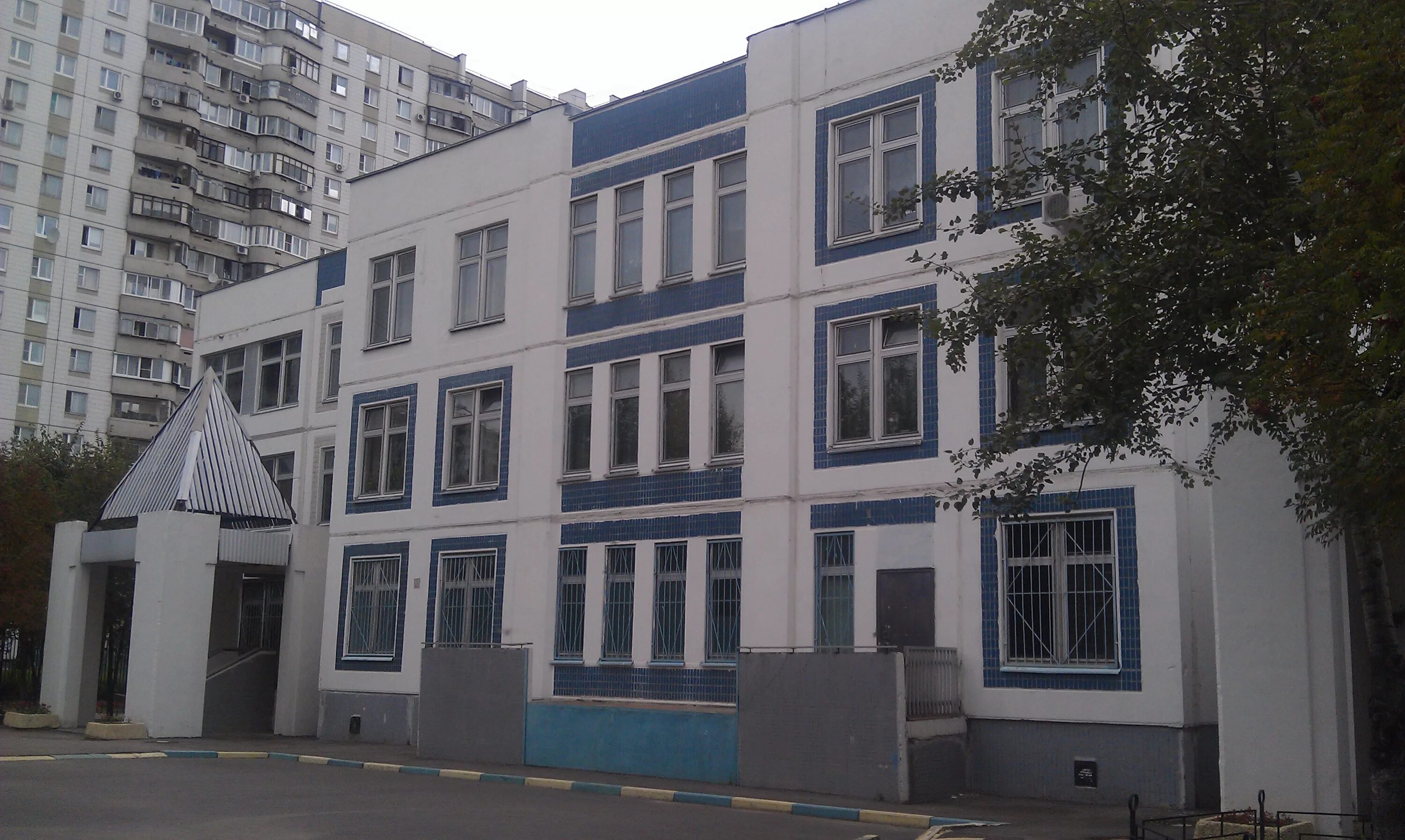 Школа 1883 москва. Школа 1883 москва. Школа 1883 москва южное бутово. Школа 1883 москва южное бутово. 1883 южное бутово.