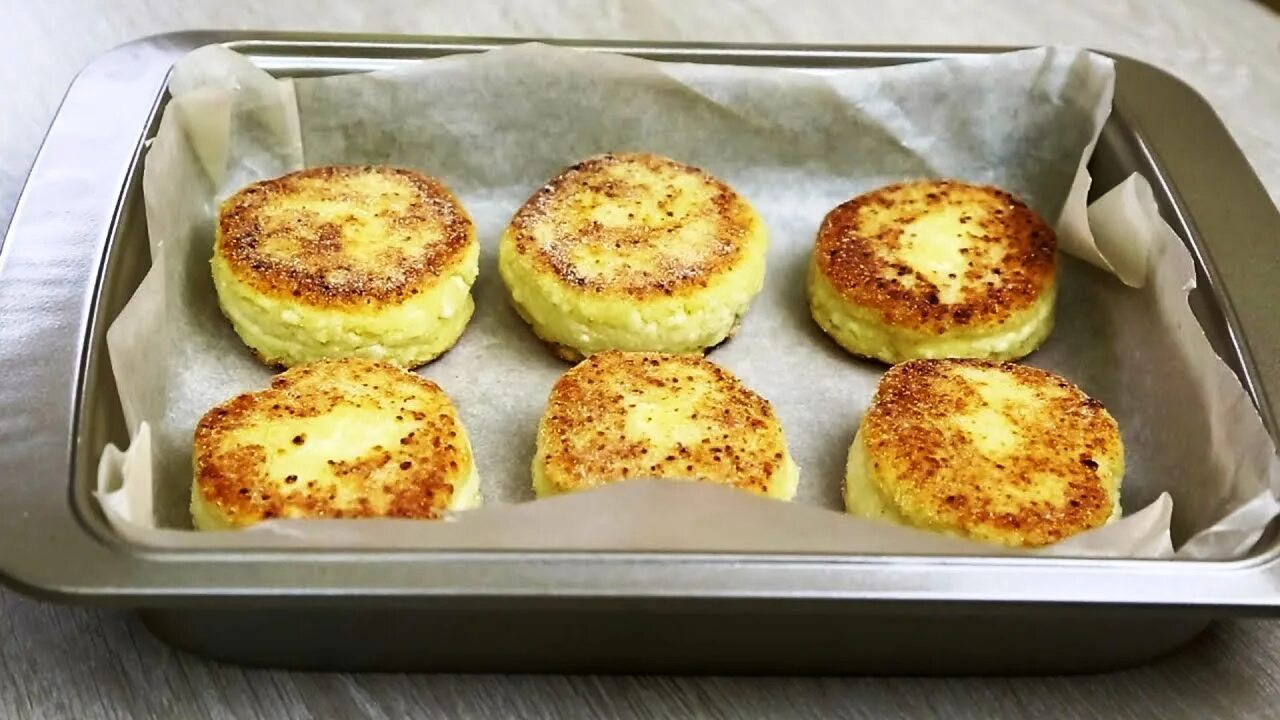 Сколько запекать сырники