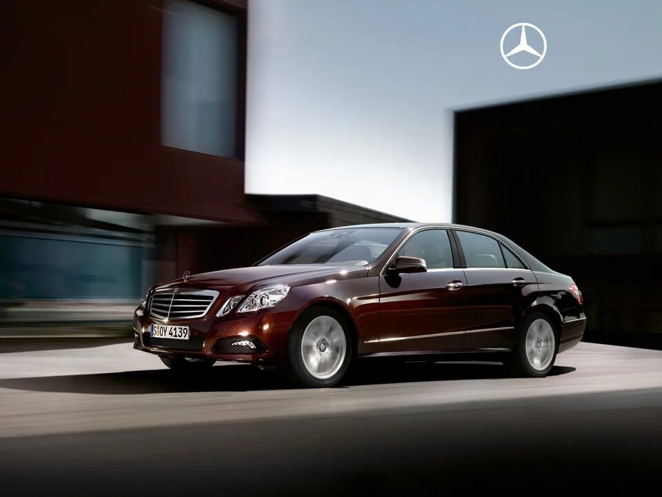 E 200 cgi Мерседес. Легковой автомобиль Мерседес Бенц е200. Mercedes-Benz e-class e 350 BLUEEFFICIENCY. E 200 BLUEEFFICIENCY.