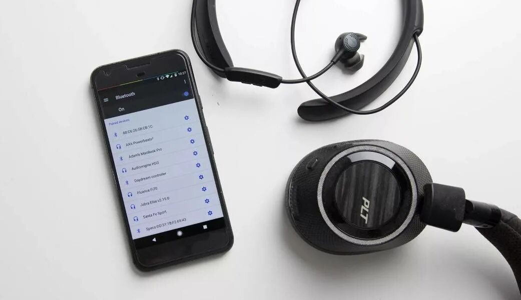 Как подключить наушники к телефону: беспроводные по Bluetooth. Wireless наушники беспроводные как подключить. Беспроводные наушники для телевизора самсунг. Подключить наушники беспроводные к телефону через Bluetooth.