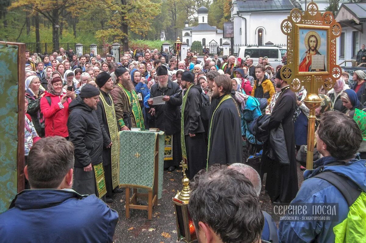 крестный ход сергиев посад. крестный ход сергиев посад 17 июля память 2009. 700-летия преподобного сергия сергиев посад. крестный ход сергия радонежского в севастополе. новосергиевка крестный ход в день сергия радонежского.