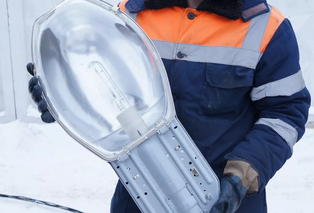 Модернизация уличного освещения. Модернизация уличного освещения. Модернизация уличного освещения. Галад триумф. Модернизация уличного освещения в биробиджане.