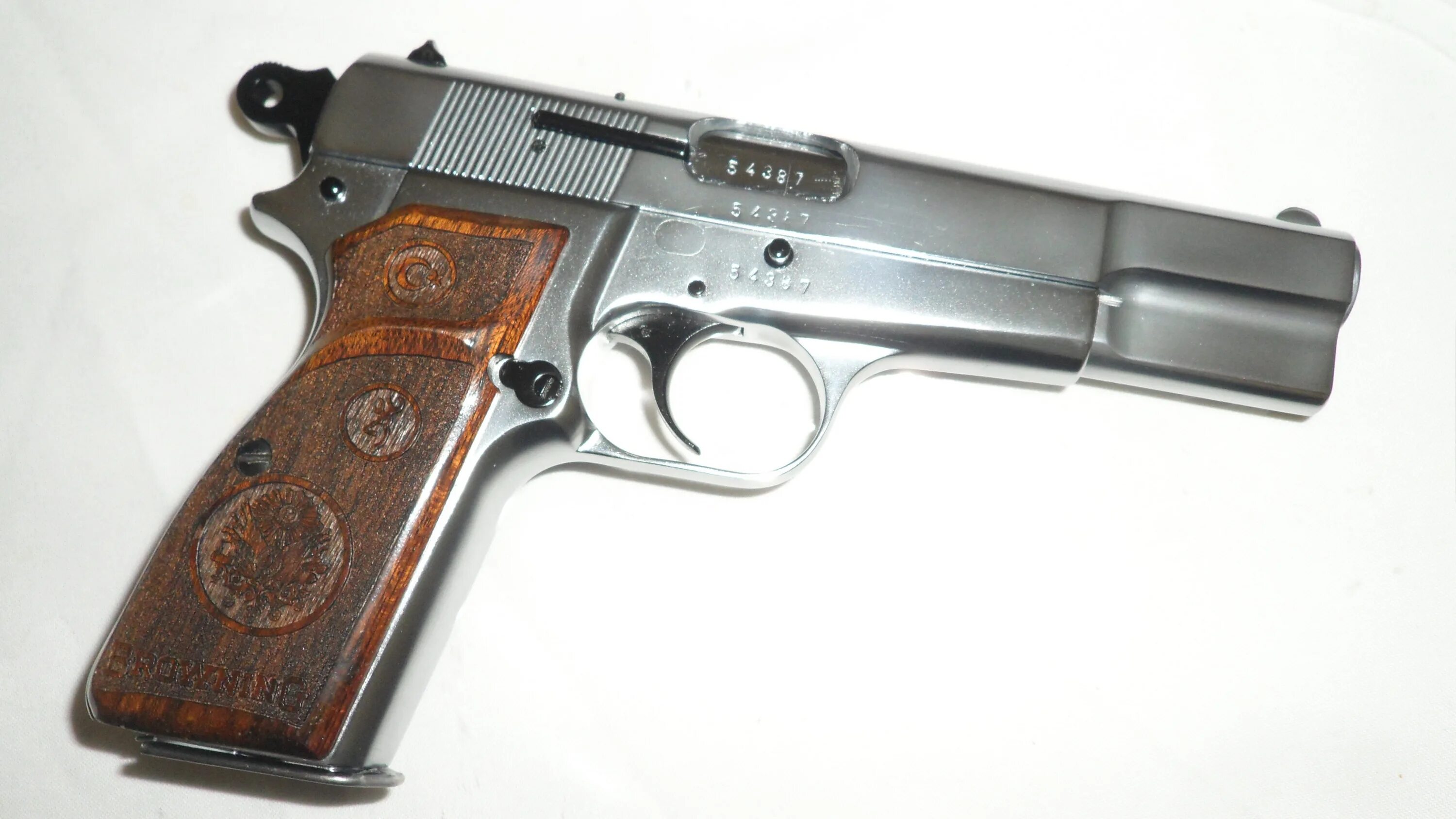 Browning ru. Browning 14. Browning FN 1900. Браунинг 221р. Browning 305.