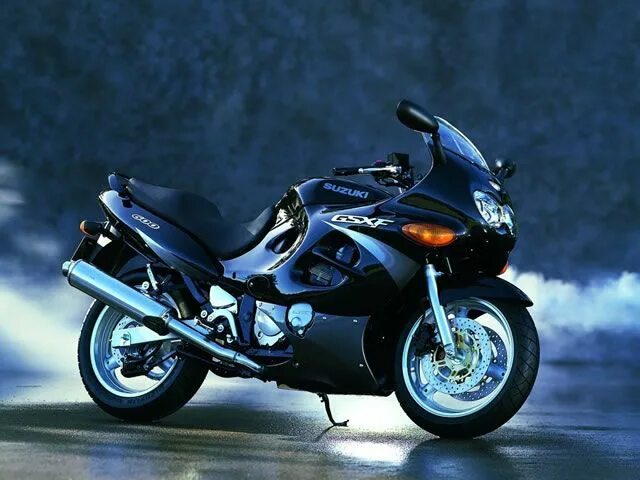 Купить мотоцикл Suzuki GSX-R600 в СПб - интернет-магазин VipBike.ru