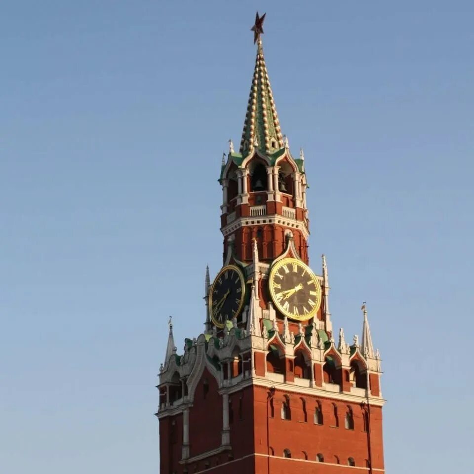 Здания и башни кремля. Спасская башня кремля. спасская башня башни московского кремля. кремлевская спаская башня. спасская (фроловская) башня московского кремля.