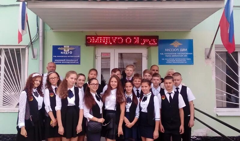 Гимназия белогорск амурская область. Гимназия белогорск амурская область. Школа 4 белогорск. Школа 200 белогорск амурская область. Школа 1 белогорск амурская область.