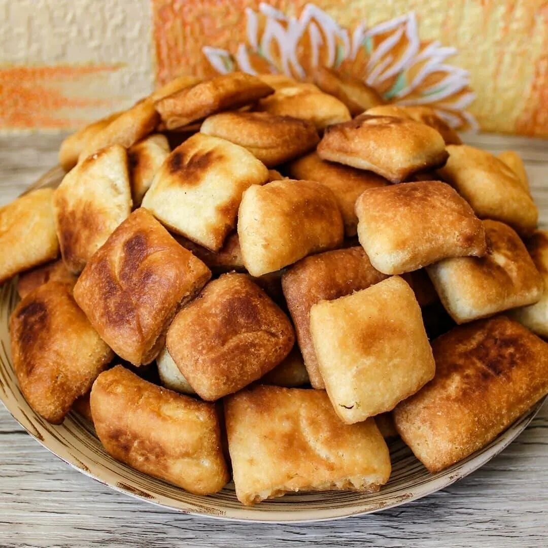 Что можно испечь простое к чаю. Вкусная выпечка к чаю. стряпня на скорую руку. простая выпечка к чаю. что постряпать быстро и вкусно к чаю.
