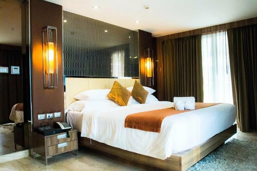 The sanctuary resort pattaya bw signature. The sanctuary phratamnak pattaya. Отель centara grand phratamnak 5. The sanctuary phratamnak pattaya 5*. Hotel levitation.