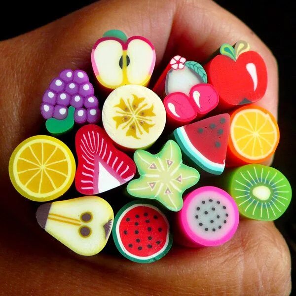 Изделия из полимерной глины детские. Лепка из полимерной глины. Изделия из пластилина для детей. Лепка из полимерной глины для детей. Украшения из пластики.