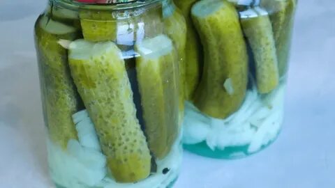 Огурцы маринованные хрустящие с луком