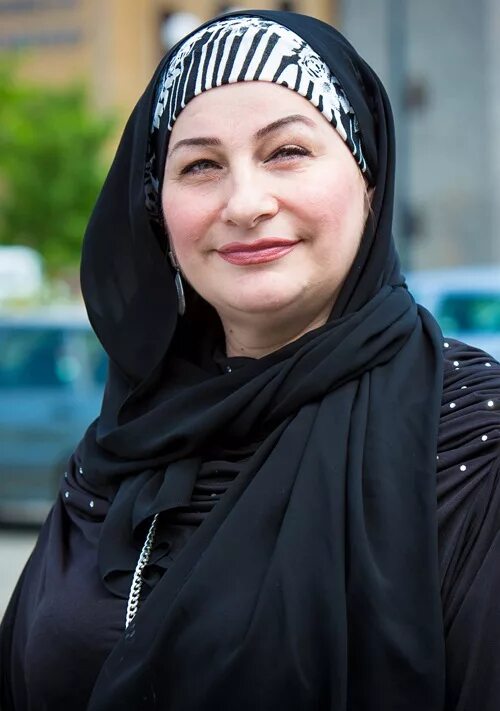 Макка межиева. Чеченская певица макка межиева. макка долтукаева. макка межиева фото.
