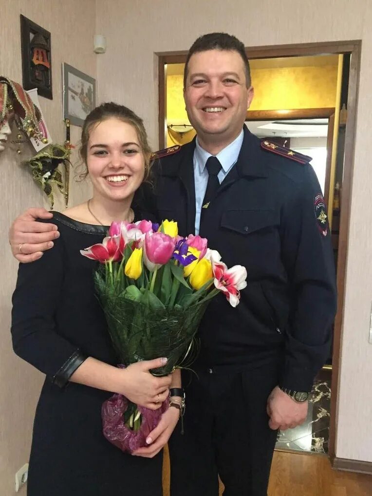 Неграш волгоград. 2018 семья неграш. Семья неграш катамаране. 06. 18 трагедия на волге семья неграш.