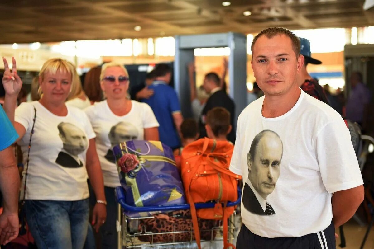 Медведев телега. Россияне на пределе. Русские за рубежом. На пределе 2017. Депортация мигрантов из россии.