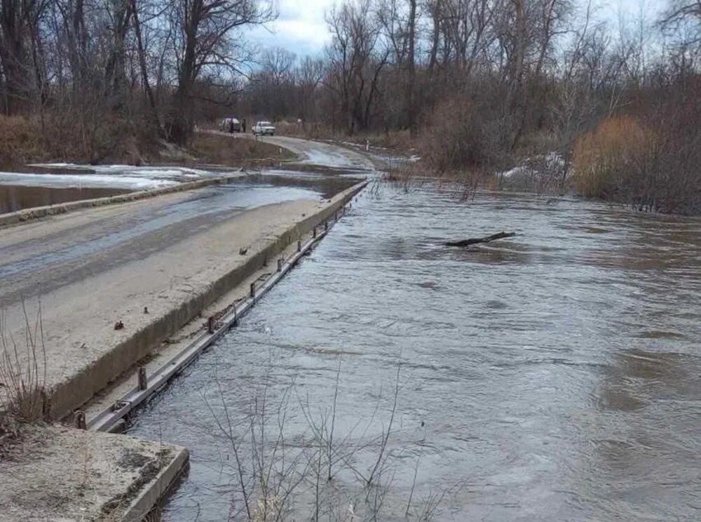 Залитая в половодье