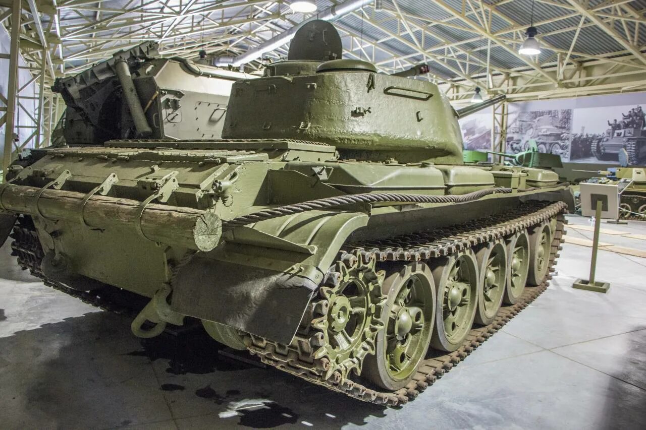Т44 танк. Танк т-44м. Танк 44. T-44 танк. 44 танковый