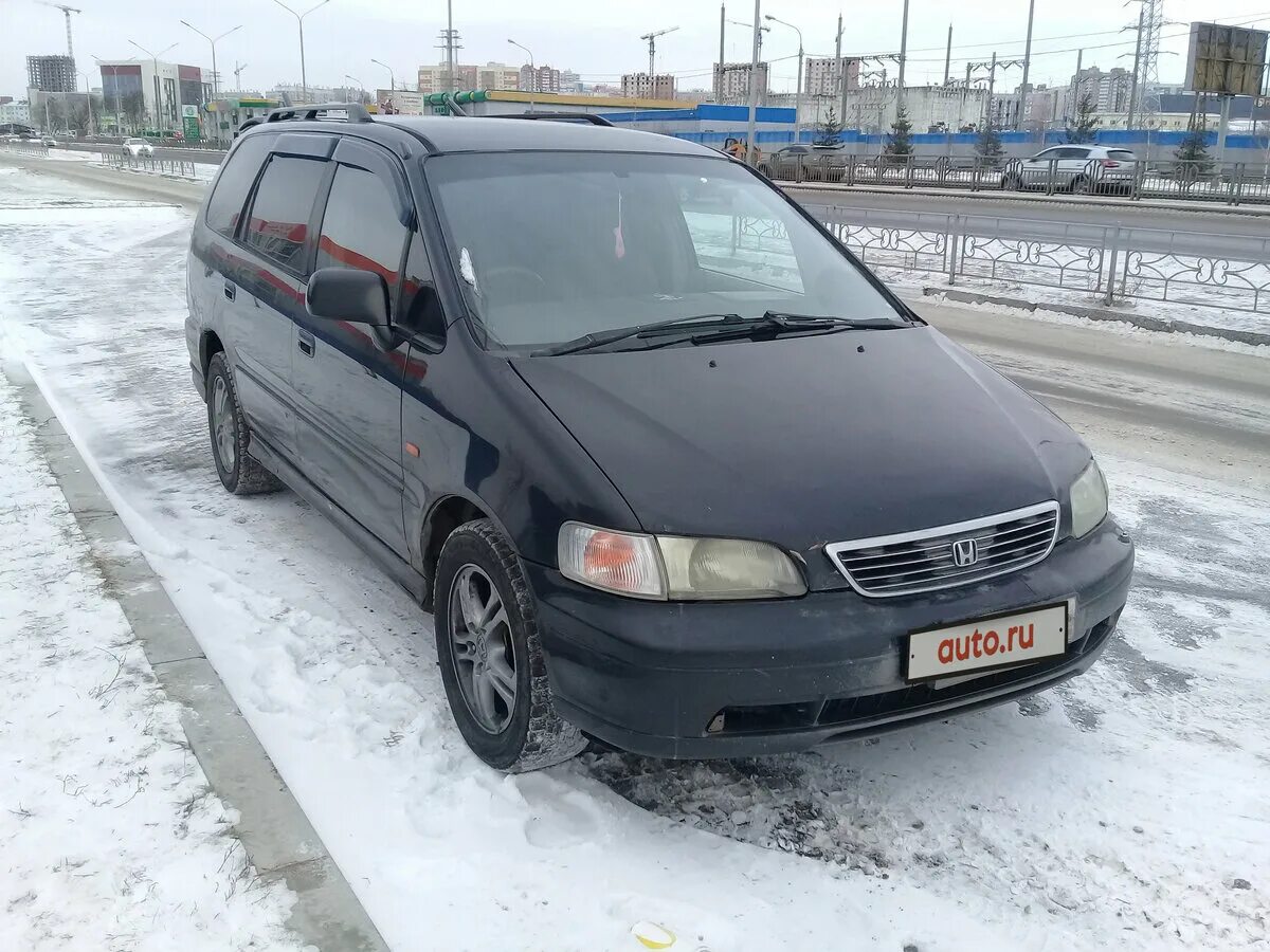 Купить хонду в красноярске с пробегом. Хонда Одиссей 1997г. Хонда Одиссей 97 года. Хонда Одиссей 1997г 2.2об. Хонда Одиссей 1997 машина.