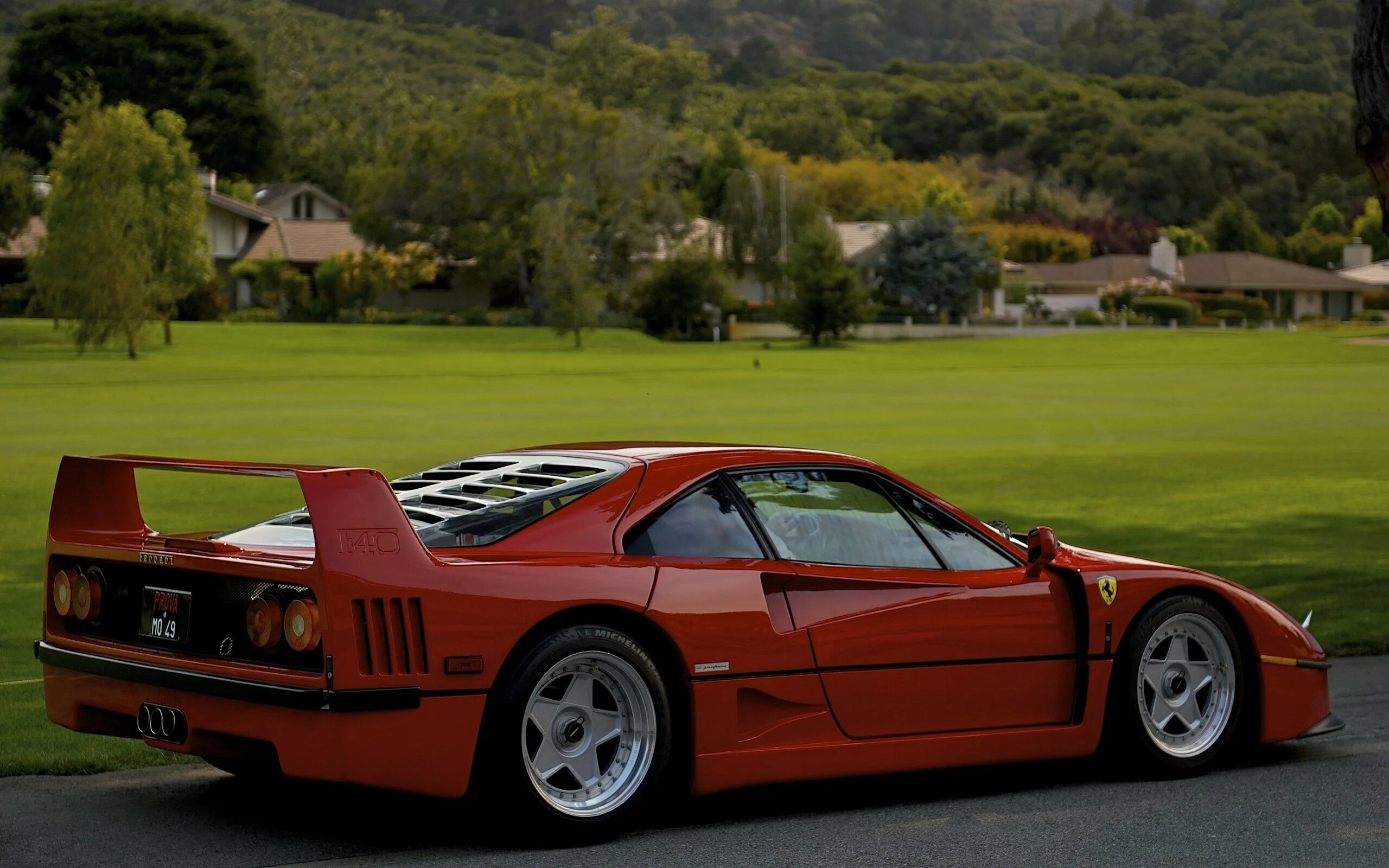 Ф ые. Ferrari f40. Феррари ф40 1987. Ferrari f40 красная. Феррари ф40 рама.