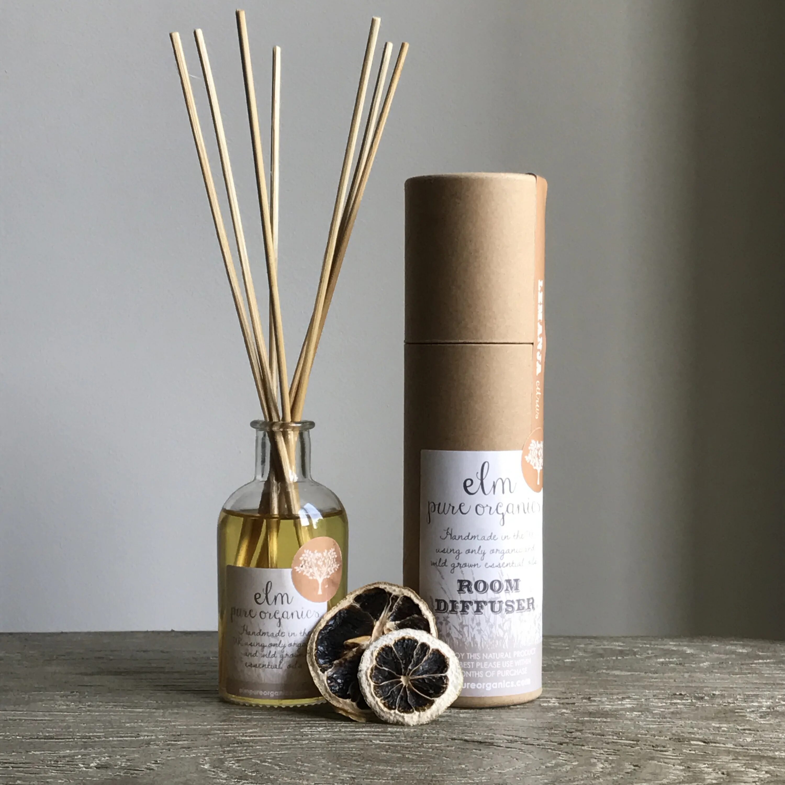 Гелевый диффузор. Диффузор reed diffuser. ароматический диффузор reed diffuser. аромадиффузор aroma lemongrass. аромадиффузор essential oil diffuser.