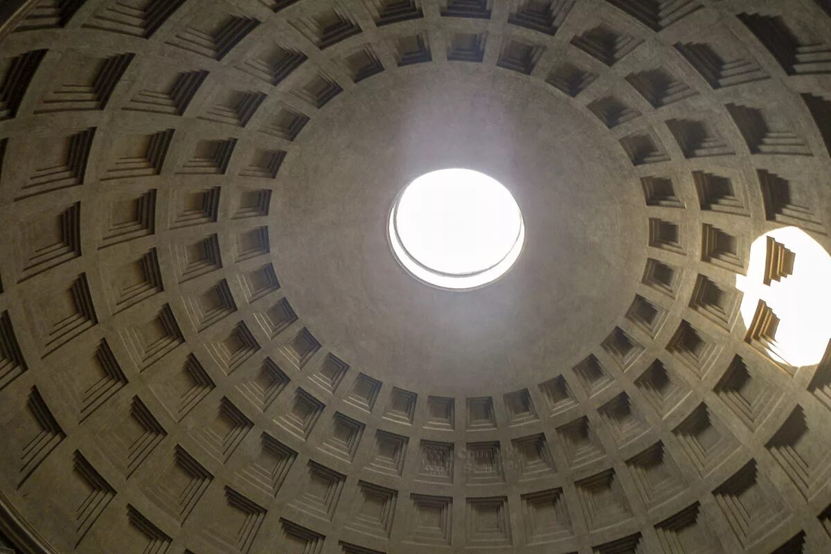 На внутренней поверхности купола. Мечеть венер зилаир купол. Кессоны пантеона в риме. Орнамент в мечети. На внутренней поверхности купола.