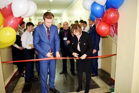 Открытие центра лев