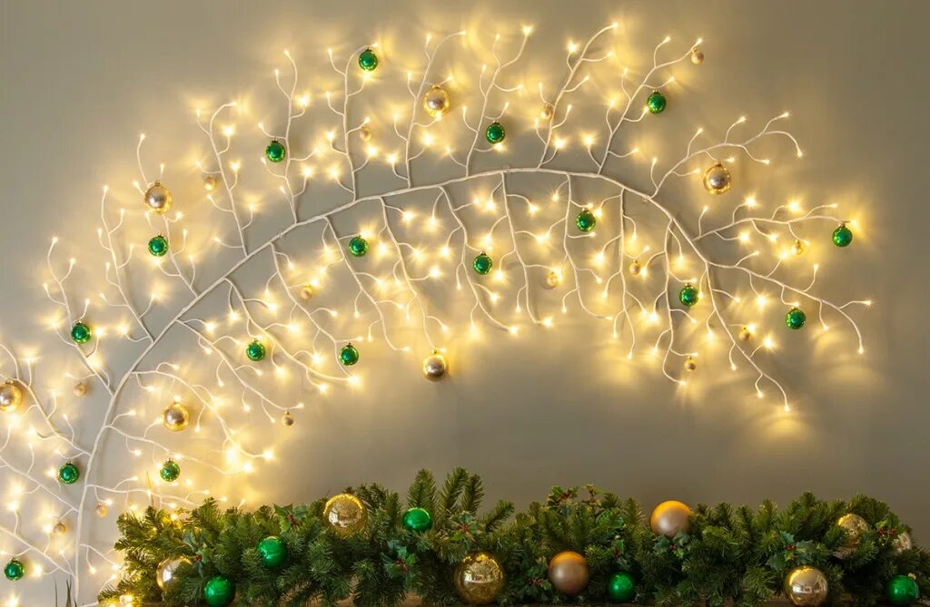 Эра гирлянда "роса" 20led 2м. Гирлянда на проволоке на батарейках. Елка с гирляндой на каждую ветку. Светодиодная гирлянда порвалась. Зеленая гирлянда.