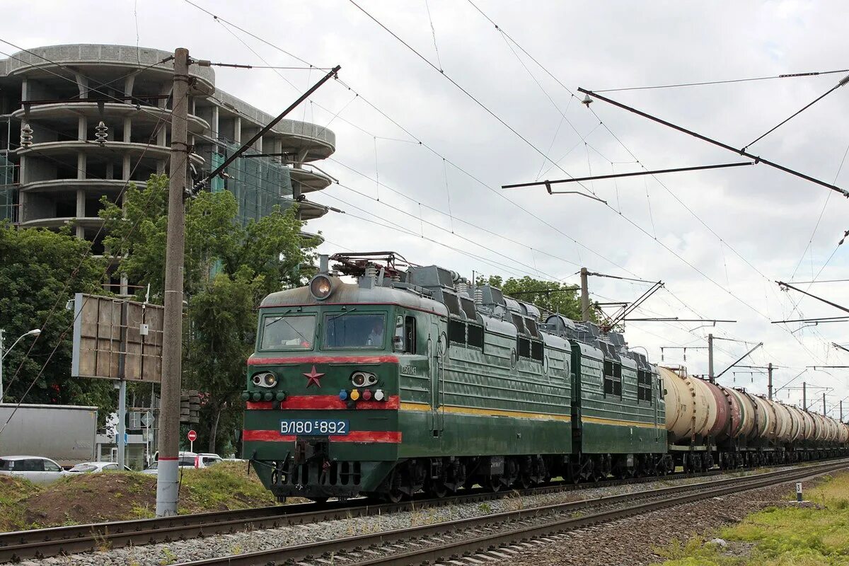Перегон краснодар. Вл 80 краснодарский край. краснодар-сортировочный станция. вл80к-892. краснодар сортировочная станция.