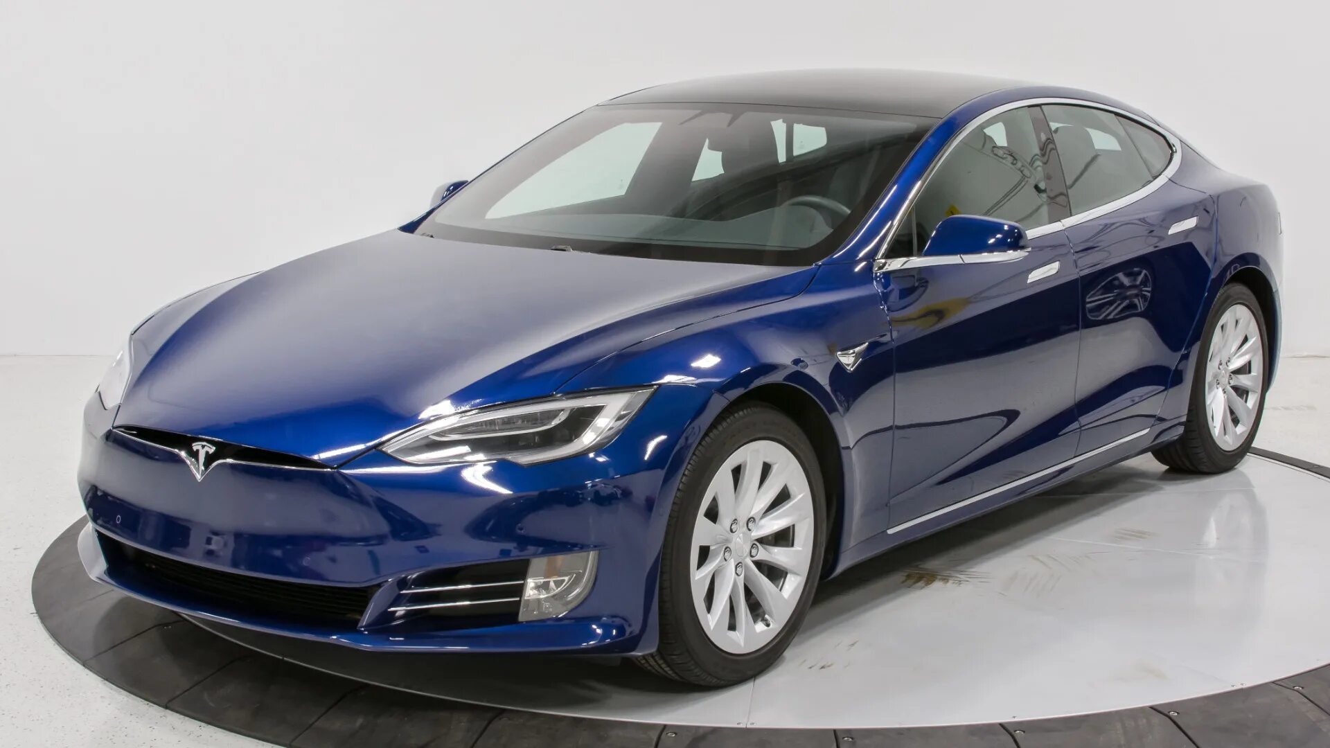 Тесла новая в россии. Tesla model s 75. Тесла model s 75d. Tesla model s 2017. Tesla model s 2023.