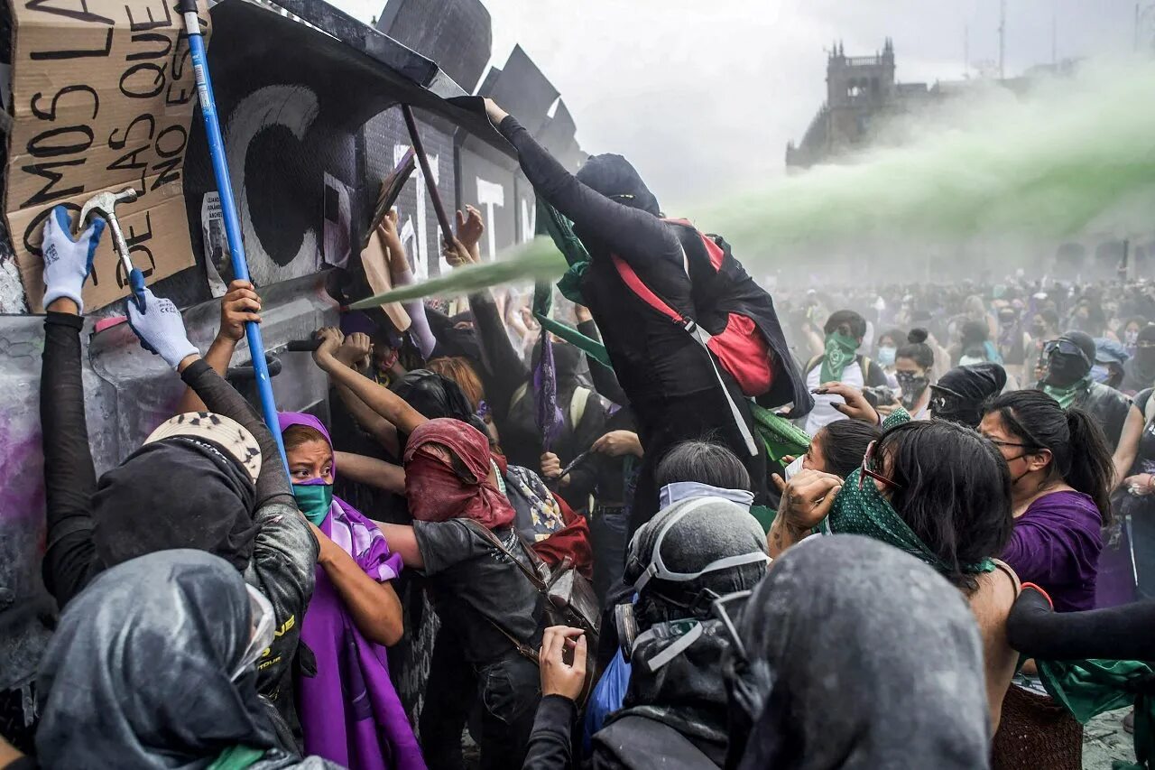 Конгресс мексики. Мексика политика. Партия демократической революции мексика. Демонстрации в мексике. Региональная политика мексики.