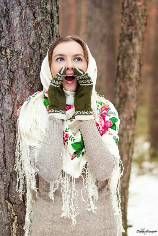Фотосессия в стиле Морозко. Фотосессия Морозко девушки. Фотосессия в стиле Морозко взрослая. Фотосессия в стиле Морозко в лесу.