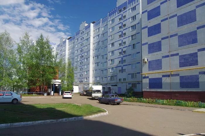 Город нижнекамск улица. Нижнекамск ул. Нижнекамск центр города. Нижнекамск улица сююмбике. Сююмбике 65 нижнекамск.