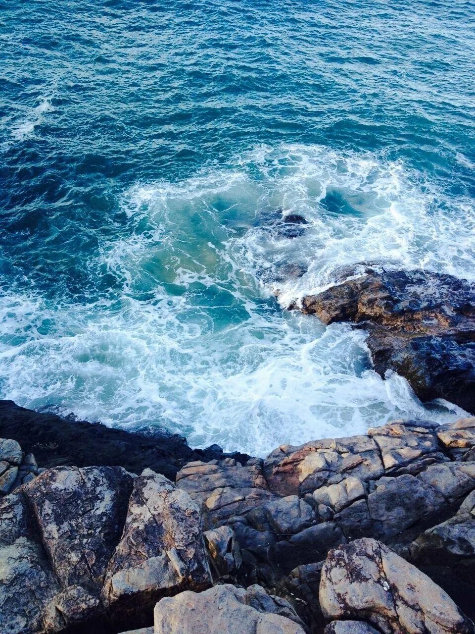 Море. Море, волны. Поверхность океана. Океан. Бирюзовое море.