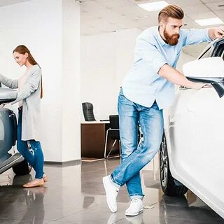 Покупать автомобиль или подождать