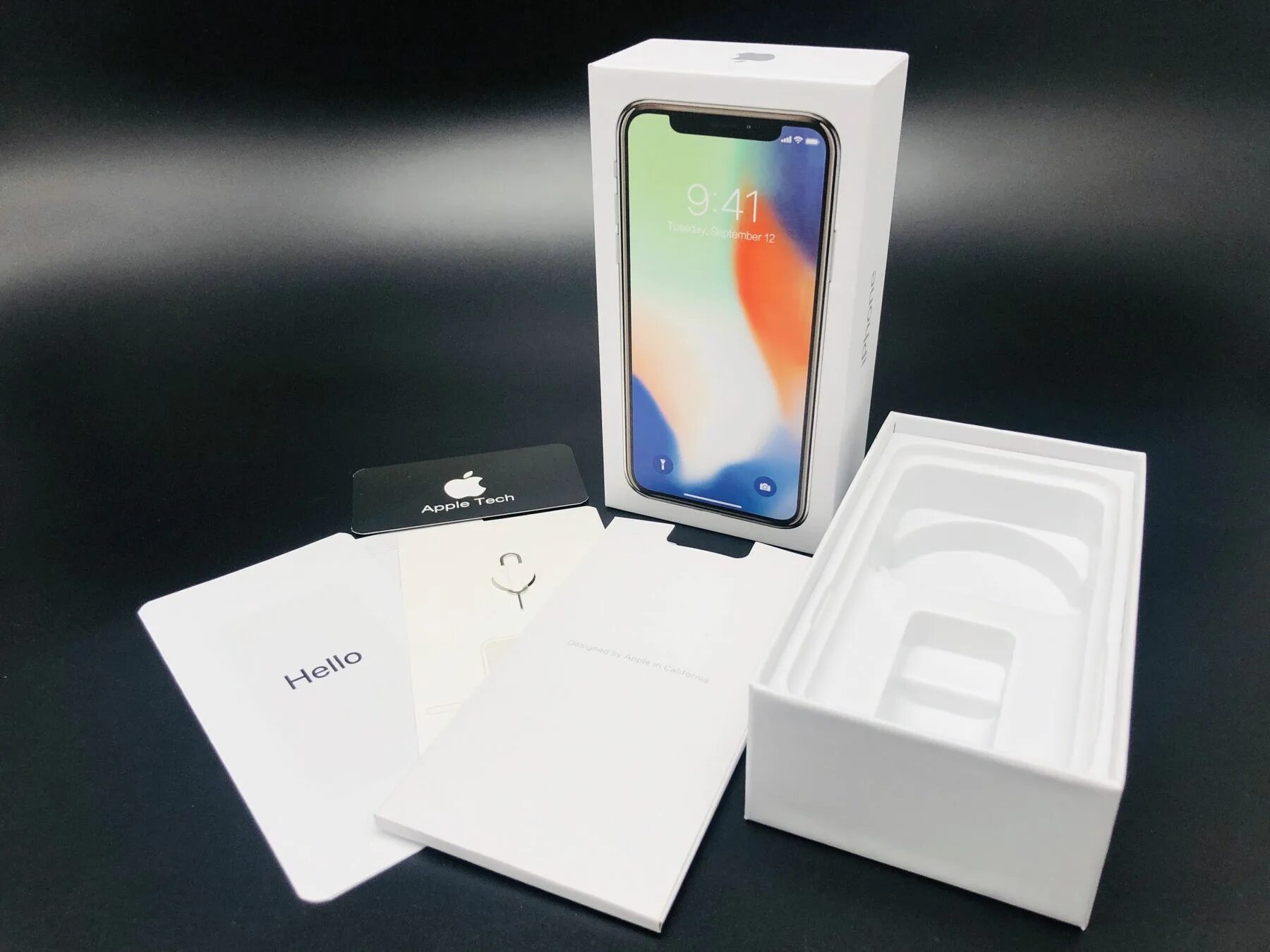 Купить коробку от айфона. Iphone x коробка. Коробка iphone x 256gb ja. Коробка iphone x Silver 256 GB С зади. Айфон 13 упаковка.