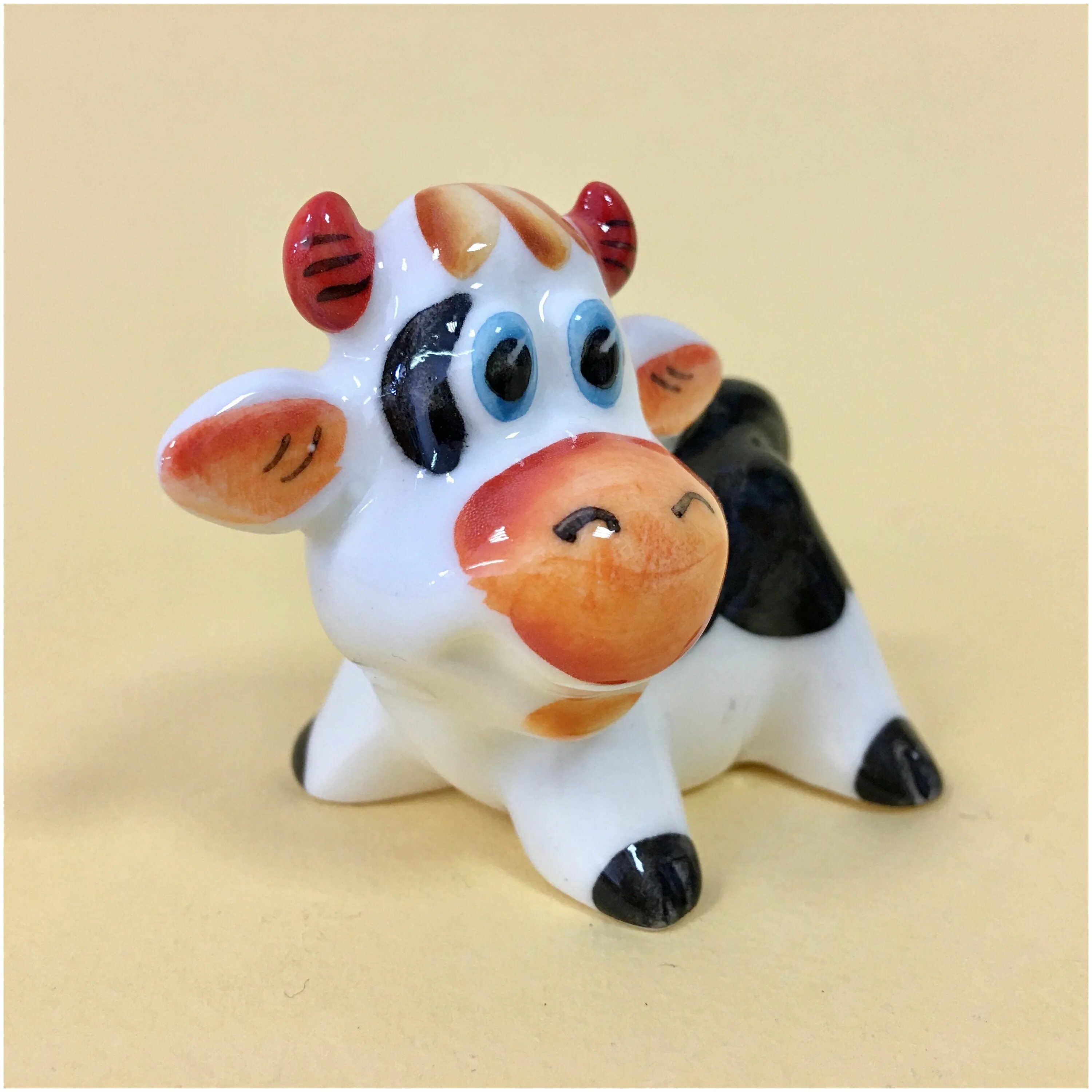 бычок 5 букв. красивый теленок. морской бычок черноморский. бык породы гаур. красивая корова.